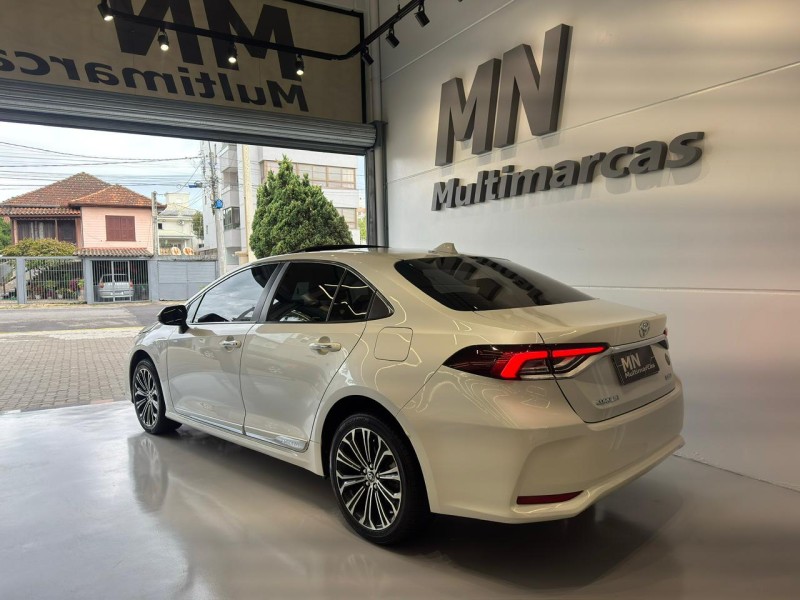 COROLLA 2.0 ALTIS PREMIUM 16V FLEX 4P AUTOMÁTICO - 2021 - BENTO GONçALVES