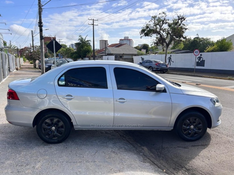 VOYAGE 1.0 MI CITY 8V FLEX 4P MANUAL - 2015 - VENâNCIO AIRES