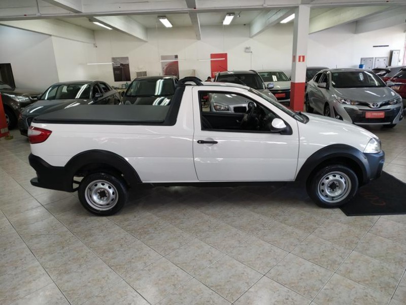STRADA 1.4 MPI WORKING CS 8V CELEBRATION FLEX 2P MANUAL - 2015 - CAXIAS DO SUL