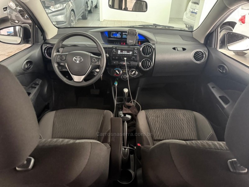 ETIOS 1.5 X PLUS 16V FLEX 4P AUTOMÁTICO - 2019 - NOVO HAMBURGO