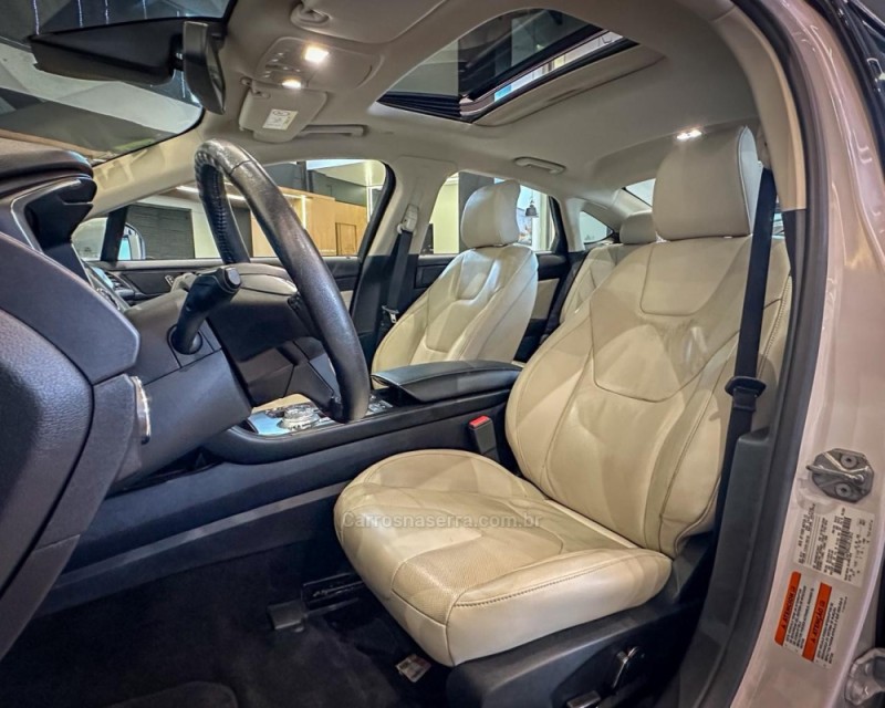 FUSION 2.0 TITANIUM 16V HÍBRIDO 4P AUTOMÁTICO - 2018 - GARIBALDI