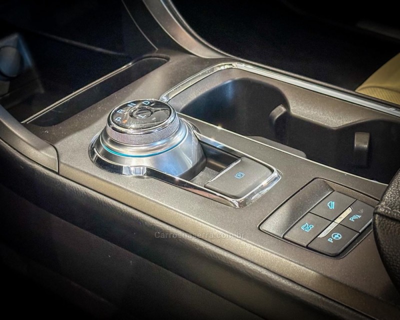 FUSION 2.0 TITANIUM 16V HÍBRIDO 4P AUTOMÁTICO - 2018 - GARIBALDI