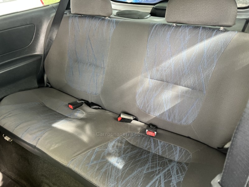 CELTA 1.0 MPFI SPIRIT 8V FLEX 2P MANUAL - 2005 - DOIS IRMãOS