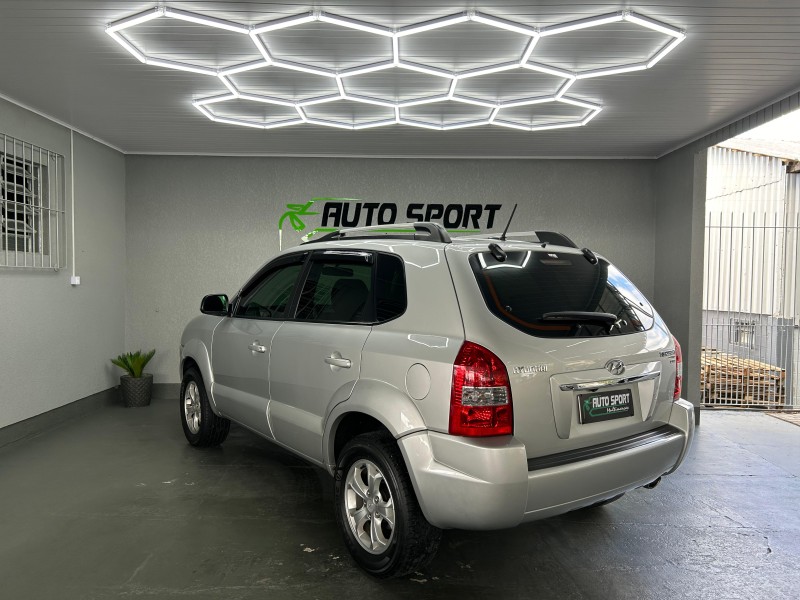 TUCSON 2.0 MPFI GLS 16V 143CV 2WD FLEX 4P AUTOMÁTICO - 2016 - CAXIAS DO SUL