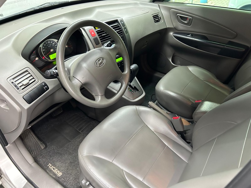 TUCSON 2.0 MPFI GLS 16V 143CV 2WD FLEX 4P AUTOMÁTICO - 2016 - CAXIAS DO SUL