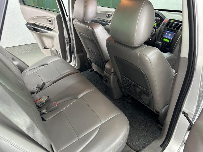 TUCSON 2.0 MPFI GLS 16V 143CV 2WD FLEX 4P AUTOMÁTICO - 2016 - CAXIAS DO SUL