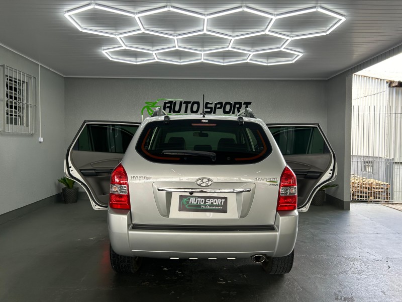 TUCSON 2.0 MPFI GLS 16V 143CV 2WD FLEX 4P AUTOMÁTICO - 2016 - CAXIAS DO SUL