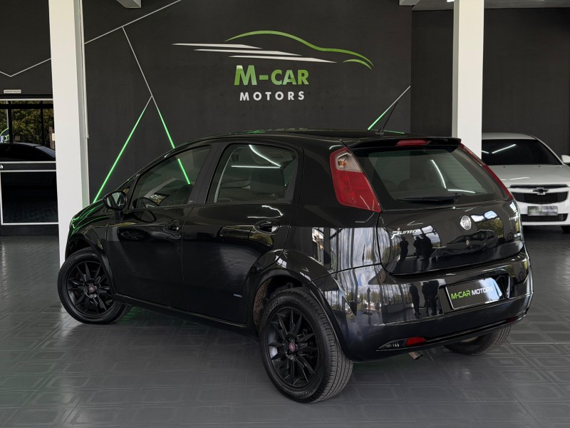 PUNTO 1.6 ESSENCE 16V FLEX 4P MANUAL - 2011 - FELIZ