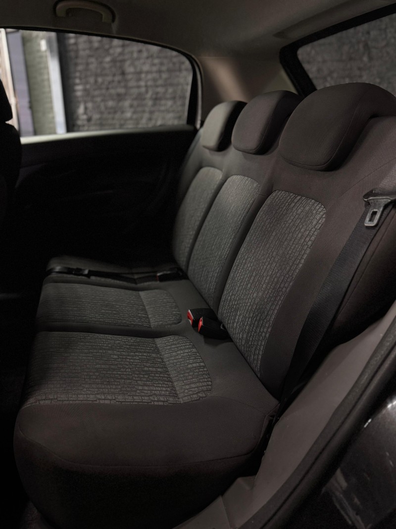 PUNTO 1.6 ESSENCE 16V FLEX 4P MANUAL - 2011 - FELIZ