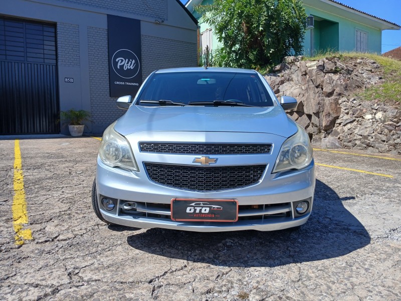 AGILE 1.4 MPFI LTZ 8V FLEX 4P MANUAL - 2011 - FARROUPILHA