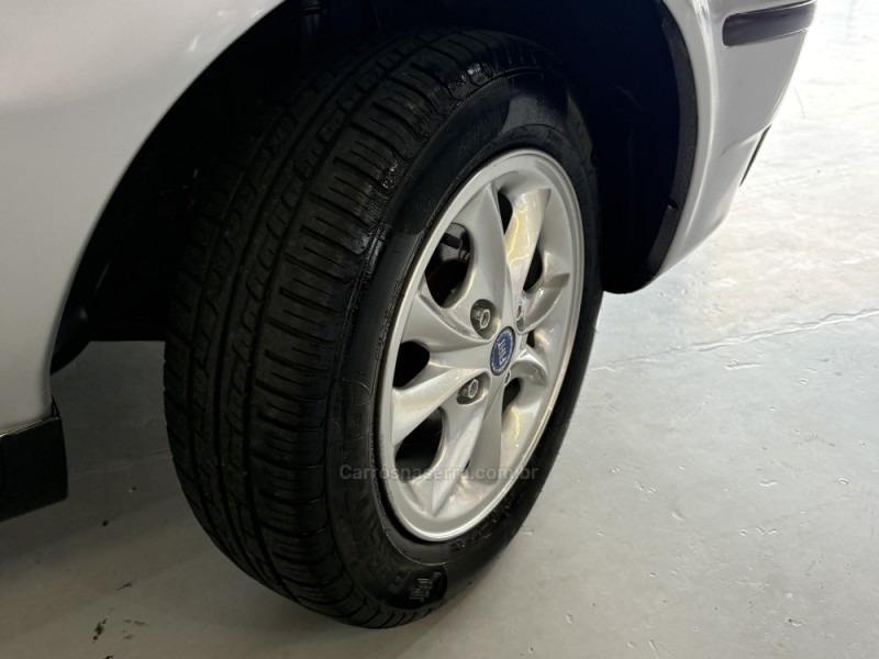 PALIO 1.0 MPI FIRE ELX 16V GASOLINA 4P MANUAL - 2003 - CAXIAS DO SUL