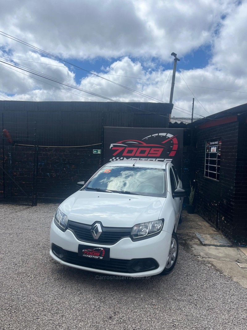 LOGAN 1.0 AUTHENTIQUE 16V FLEX 4P MANUAL - 2015 - CAXIAS DO SUL