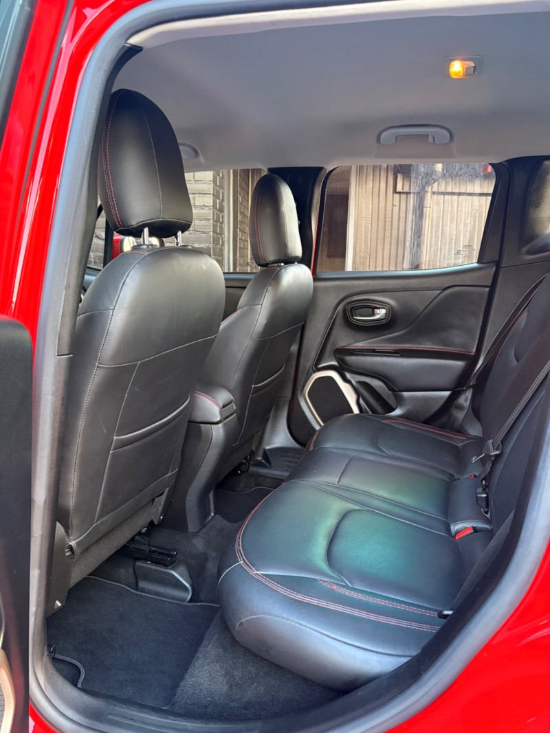 RENEGADE 1.8 16V FLEX LONGITUDE 4P AUTOMÁTICO - 2016 - CAXIAS DO SUL