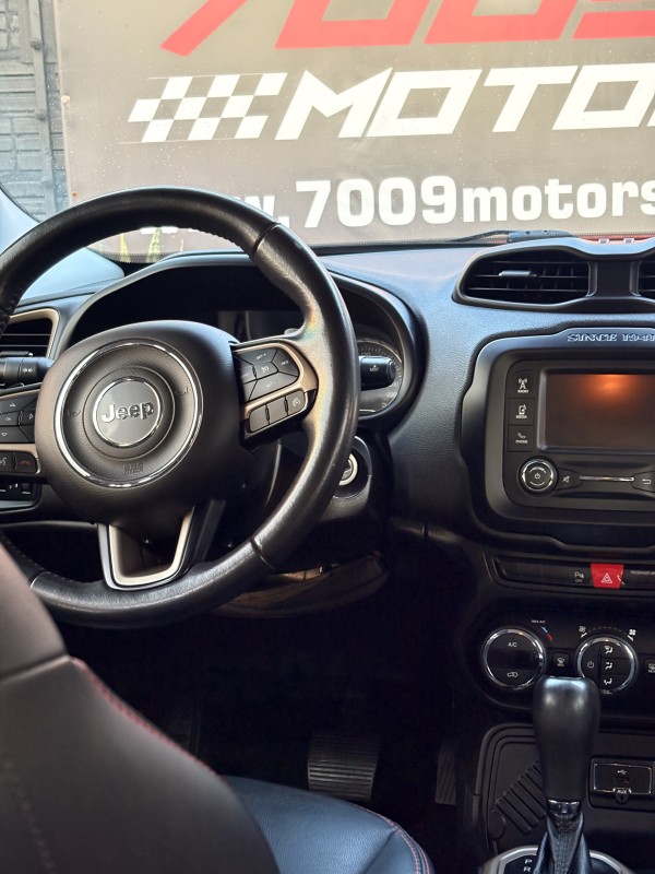 RENEGADE 1.8 16V FLEX LONGITUDE 4P AUTOMÁTICO - 2016 - CAXIAS DO SUL