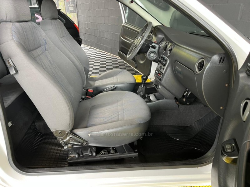 CELTA 1.0 MPFI SPIRIT 8V FLEX 2P MANUAL - 2006 - CAXIAS DO SUL