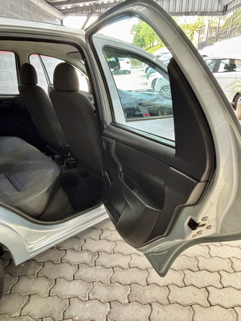 CELTA 1.0 MPFI VHC SPIRIT 8V FLEX 4P MANUAL - 2010 - HARMONIA