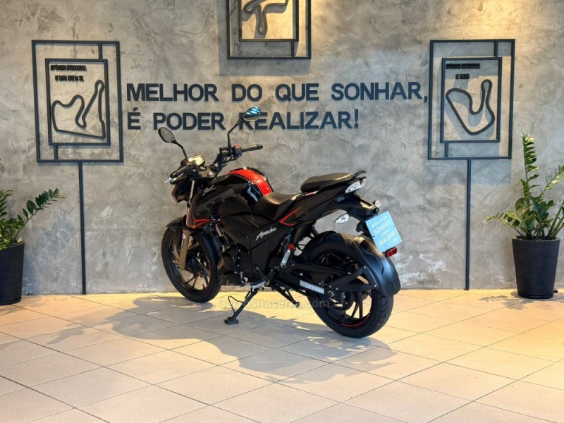 APACHE RTR 200  - 2024 - CAXIAS DO SUL