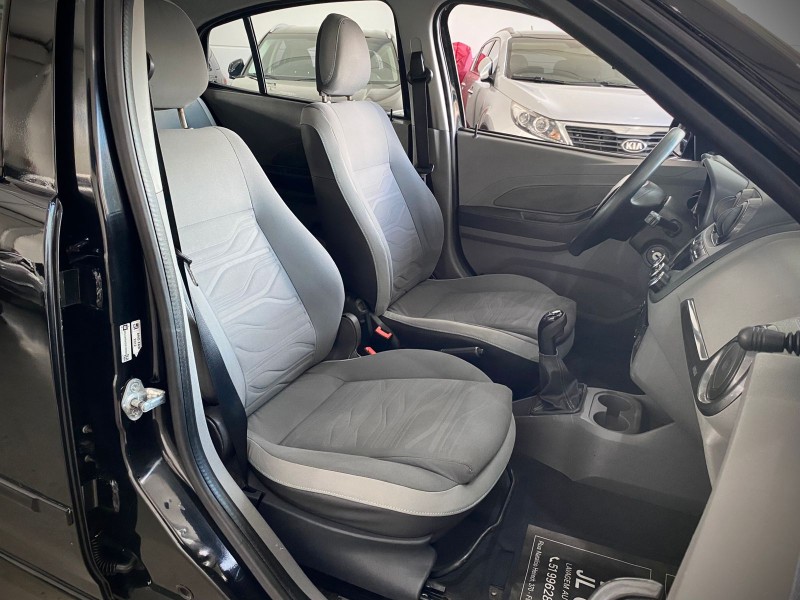 AGILE 1.4 MPFI LT 8V FLEX 4P MANUAL - 2013 - LAJEADO