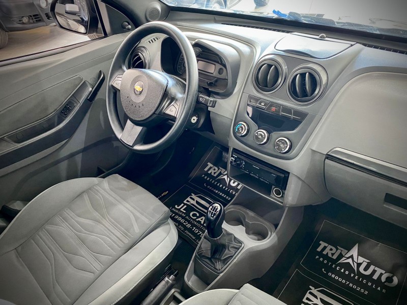 AGILE 1.4 MPFI LT 8V FLEX 4P MANUAL - 2013 - LAJEADO