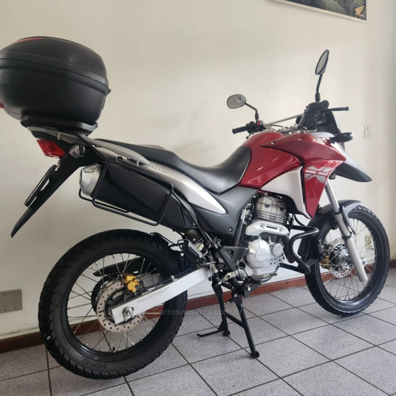 XRE 300  - 2014 - FARROUPILHA