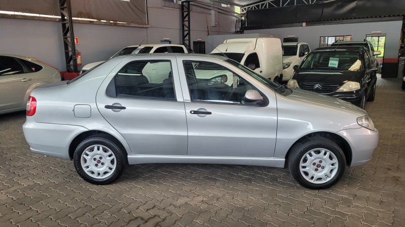 SIENA 1.0 MPI FIRE 8V FLEX 4P MANUAL - 2012 - GARIBALDI