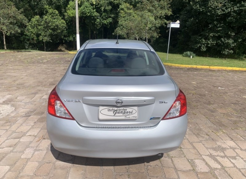 VERSA 1.6 16V FLEX SL 4P MANUAL - 2013 - GUAPORé
