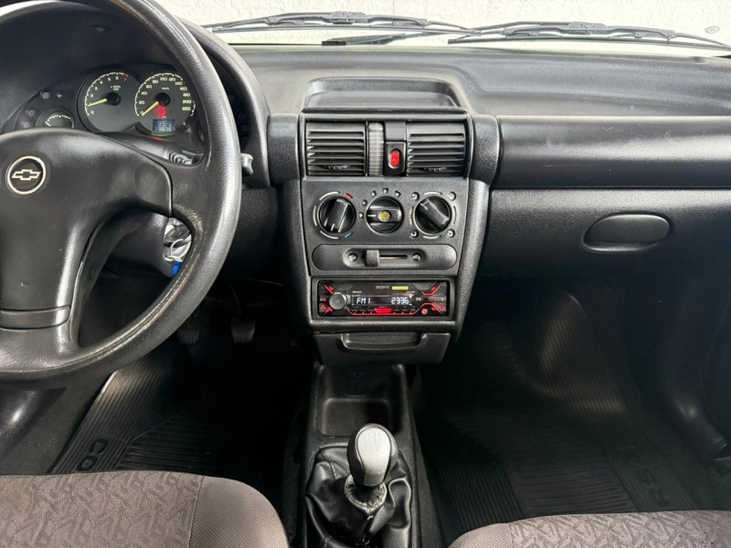 CORSA 1.0 MPFI CLASSIC SEDAN LIFE 8V FLEX 4P MANUAL - 2005 - CAXIAS DO SUL