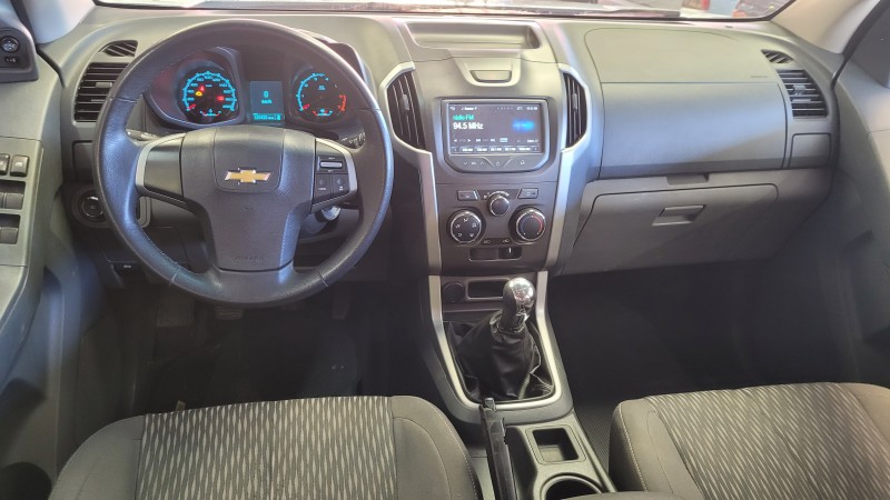 S10 2.4 ADVANTAGE 4X2 CD 8V FLEX 4P MANUAL - 2016 - GARIBALDI