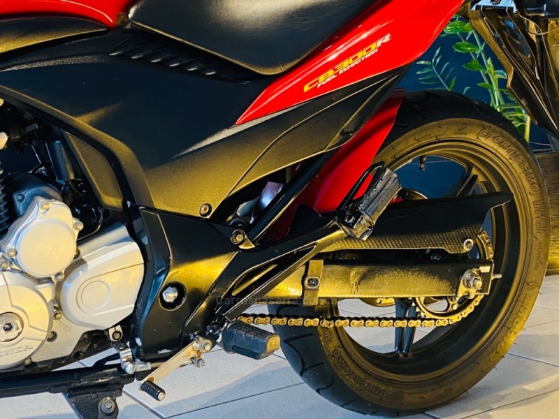 CB 300R  - 2012 - CAXIAS DO SUL