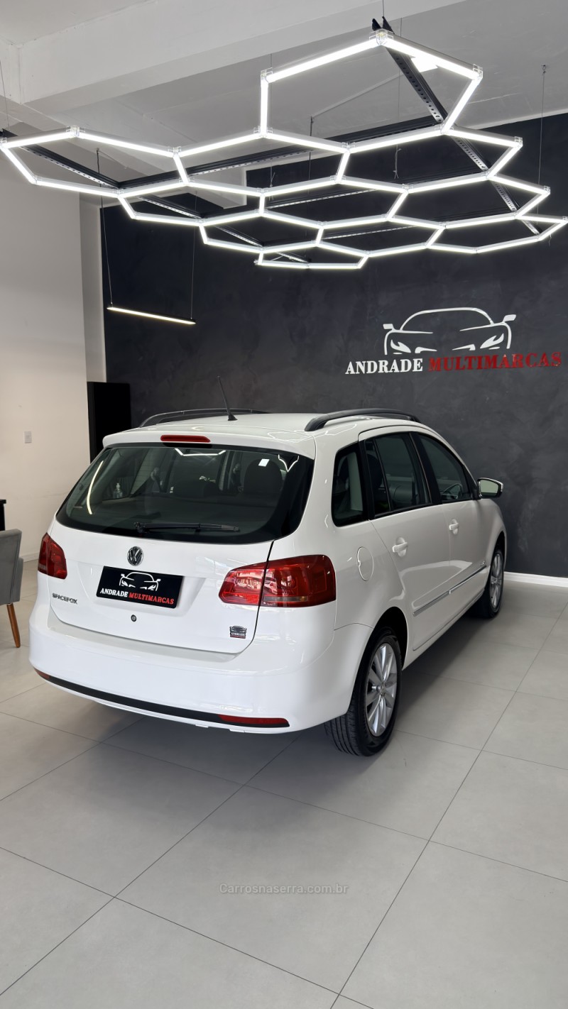 SPACEFOX 1.6 MI SPORTLINE 8V FLEX 4P MANUAL - 2011 - CAXIAS DO SUL