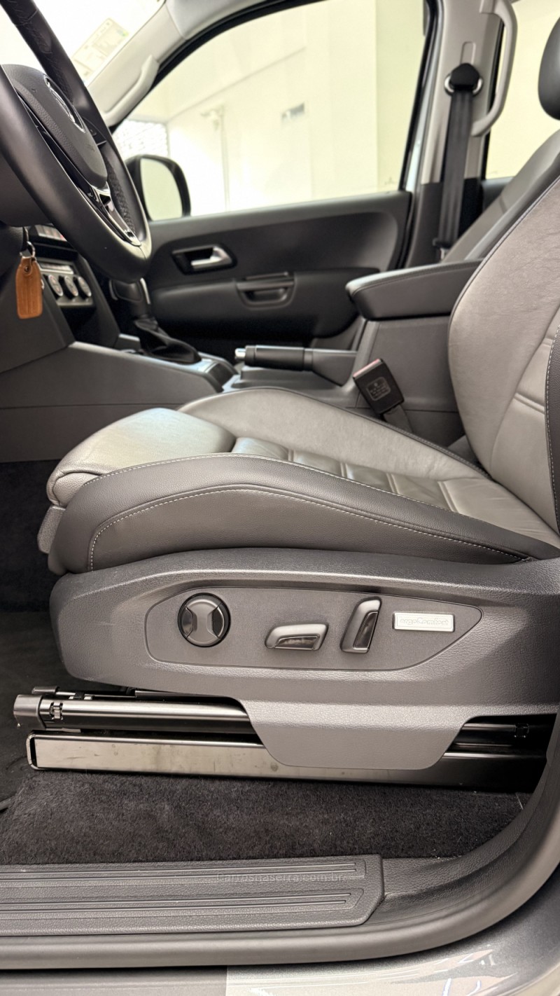 AMAROK 3.0 V6 TDI HIGHLINE CD DIESEL 4MOTION AUTOMÁTICO - 2024 - BENTO GONçALVES