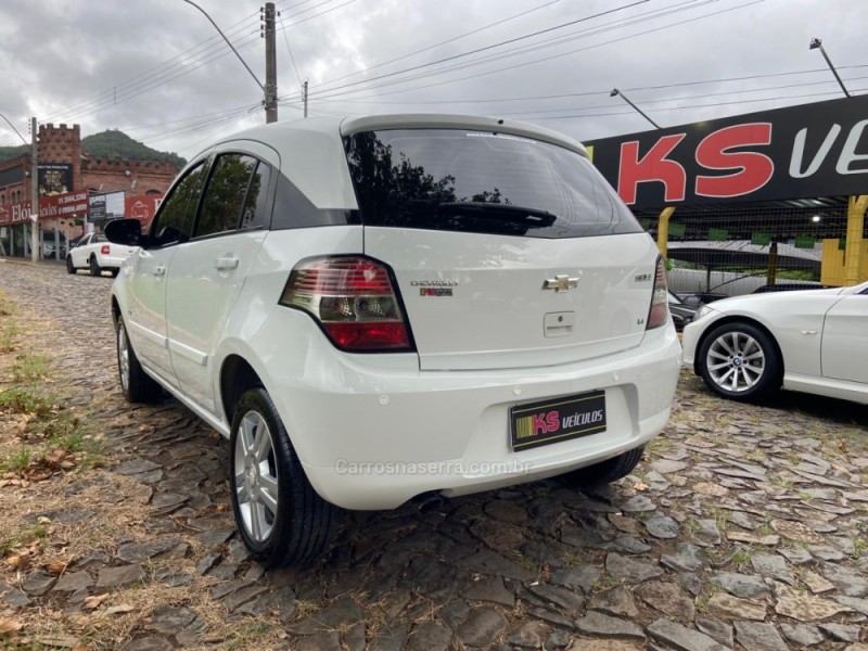 AGILE 1.4 MPFI LTZ 8V FLEX 4P MANUAL - 2012 - DOIS IRMãOS