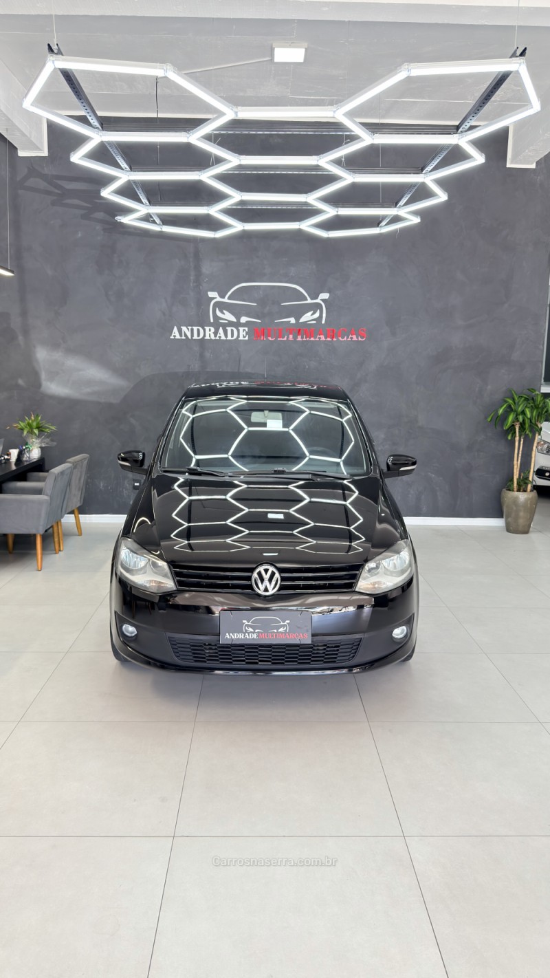 FOX 1.6 MI ITREND 8V FLEX 4P MANUAL - 2013 - CAXIAS DO SUL