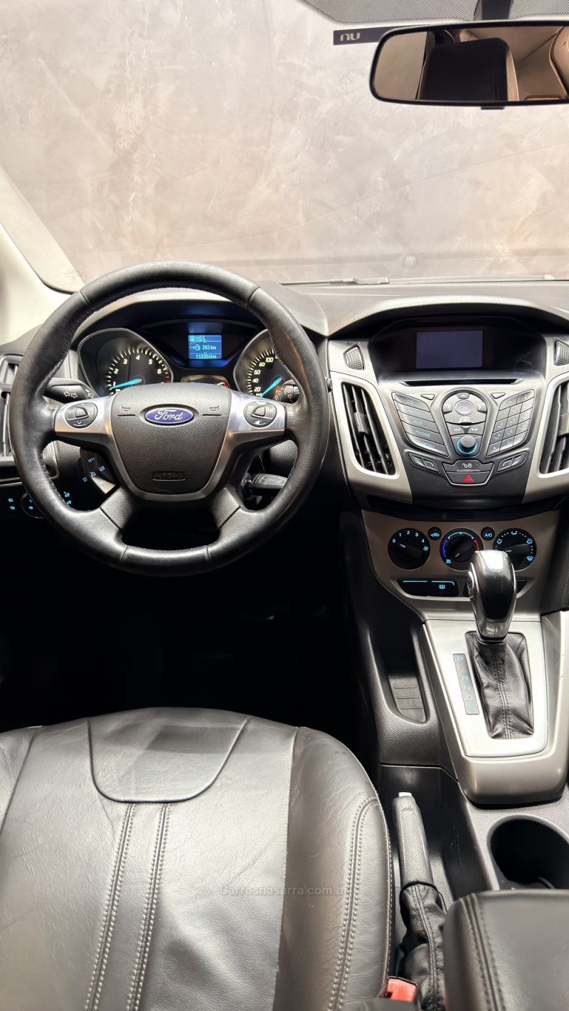 FOCUS 1.6 SE 16V FLEX 4P AUTOMÁTICO - 2015 - CAXIAS DO SUL