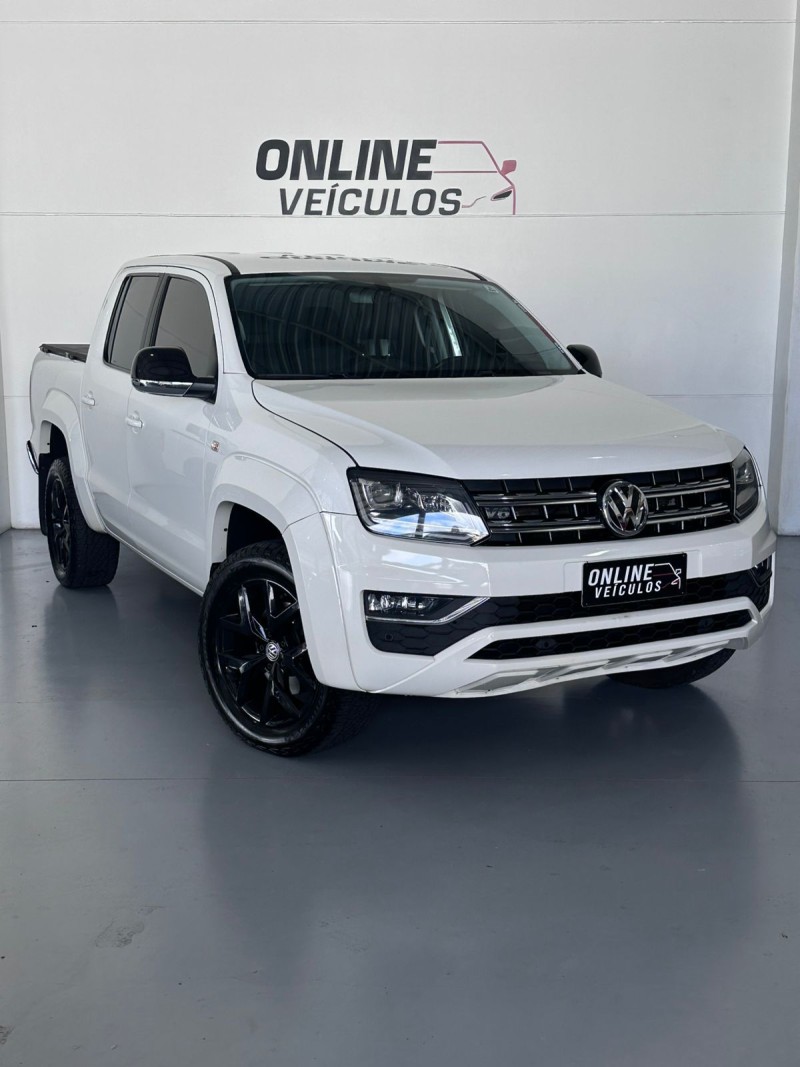 AMAROK 3.0 V6 TDI HIGHLINE CD DIESEL 4MOTION AUTOMÁTICO - 2019 - FARROUPILHA