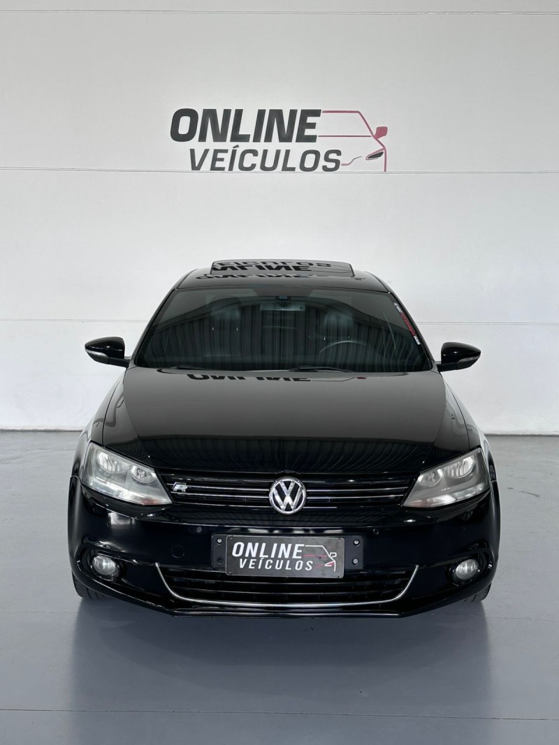 JETTA 2.0 TSI HIGHLINE 200CV GASOLINA 4P TIPTRONIC - 2012 - FARROUPILHA