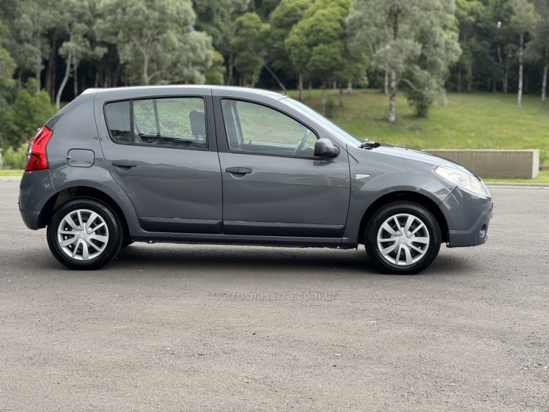 SANDERO 1.6 EXPRESSION 8V FLEX 4P MANUAL - 2010 - GRAMADO