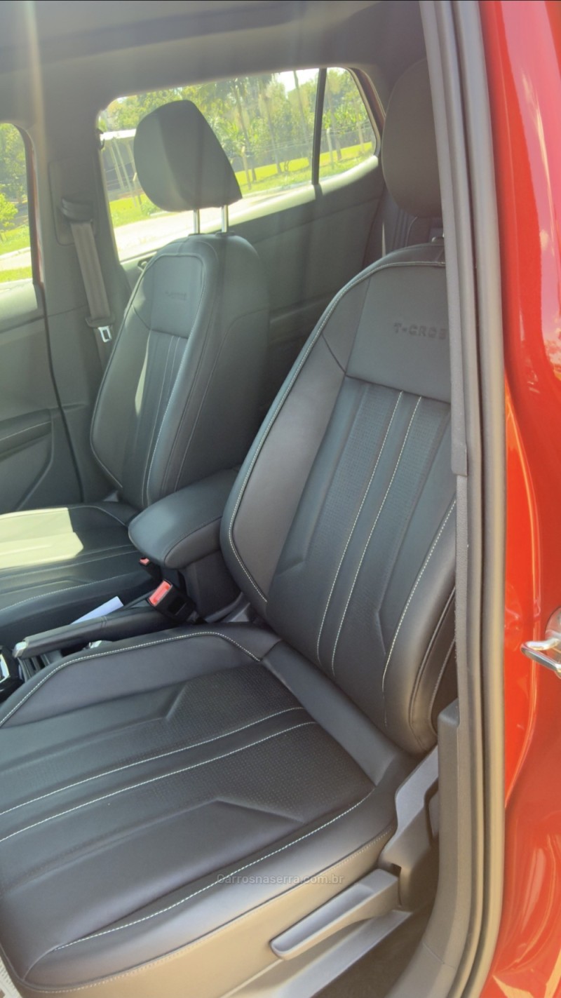 T-CROSS 1.0 COMFORTLINE TSI FLEX 4P AUTOMÁTICO - 2025 - GRAMADO