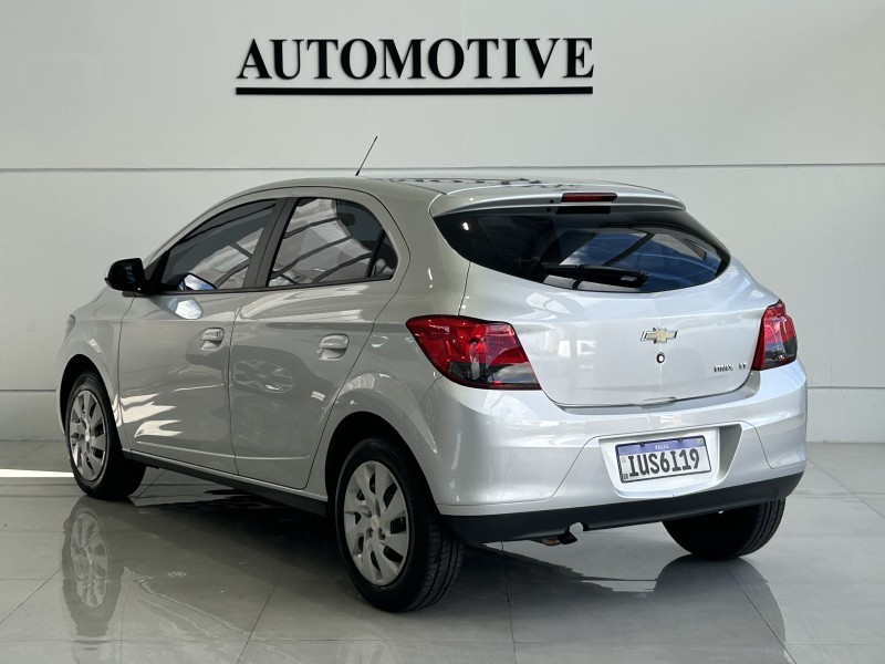 ONIX 1.4 MPFI LT 8V FLEX 4P AUTOMÁTICO - 2014 - CAXIAS DO SUL