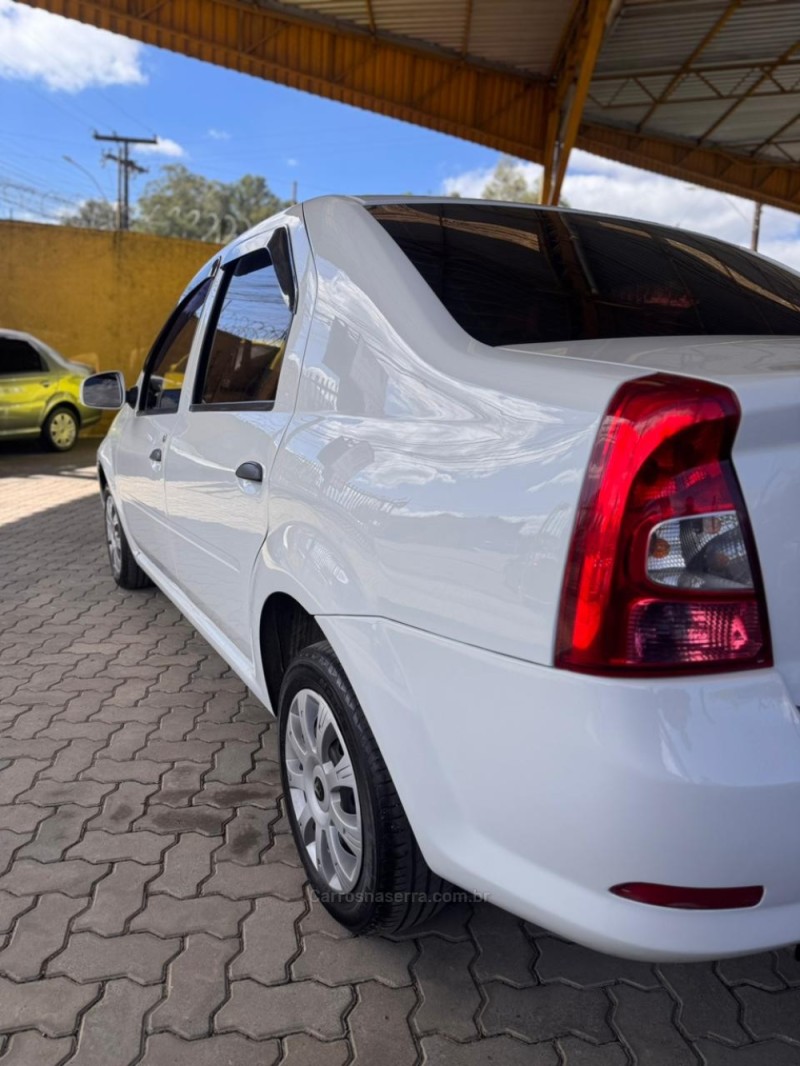 LOGAN 1.0 AUTHENTIQUE 16V FLEX 4P MANUAL - 2012 - CAXIAS DO SUL