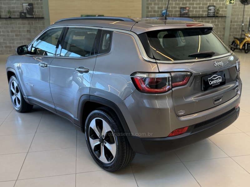 COMPASS 2.0 16V FLEX LONGITUDE AUTOMÁTICO - 2018 - CARLOS BARBOSA