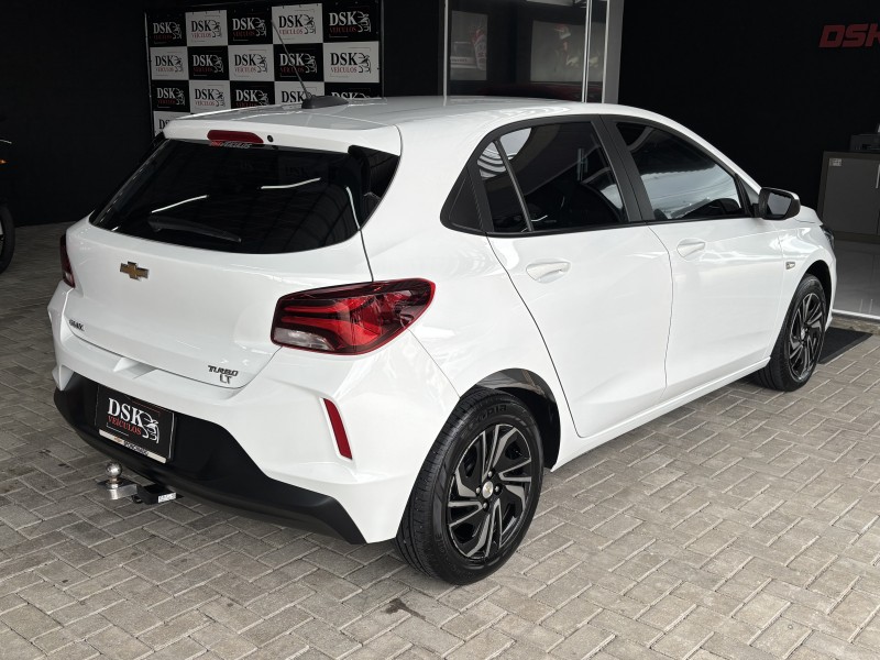 ONIX 1.0 LT 12V TURBO FLEX 4P MANUAL - 2024 - CAXIAS DO SUL