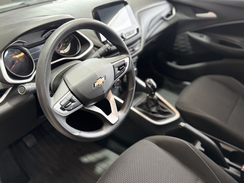 ONIX 1.0 LT 12V TURBO FLEX 4P MANUAL - 2024 - CAXIAS DO SUL