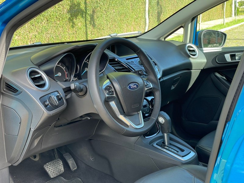 FIESTA 1.6 TITANIUM HATCH 16V FLEX 4P AUTOMÁTICO - 2015 - FARROUPILHA