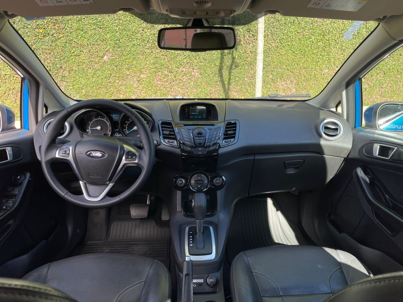 FIESTA 1.6 TITANIUM HATCH 16V FLEX 4P AUTOMÁTICO - 2015 - FARROUPILHA