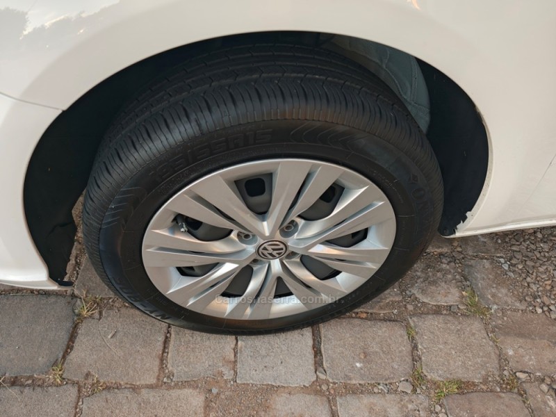 VOYAGE 1.6 MI 8V FLEX 4P MANUAL - 2022 - GUAPORé