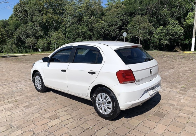 GOL 1.0 12V MPI TOTALFLEX 4P MANUAL - 2022 - GUAPORé