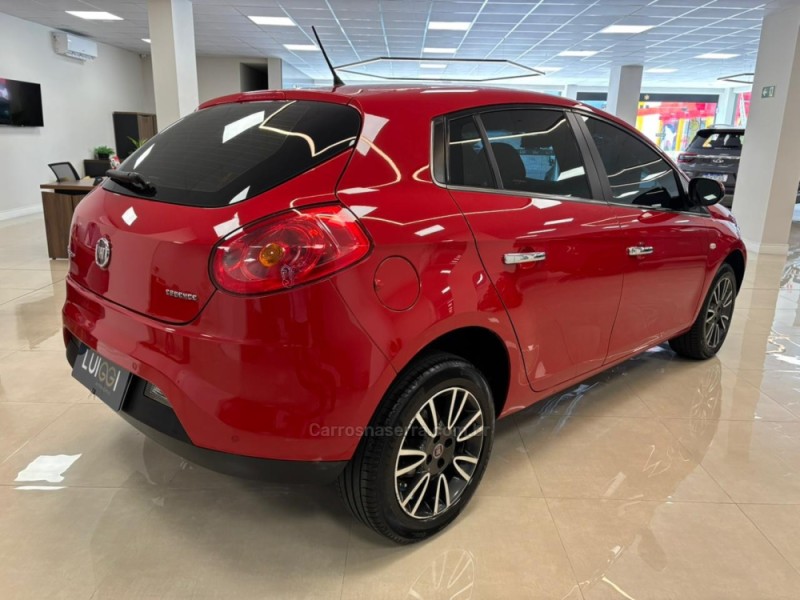 BRAVO 1.8 ESSENCE 16V FLEX 4P MANUAL - 2014 - CARLOS BARBOSA