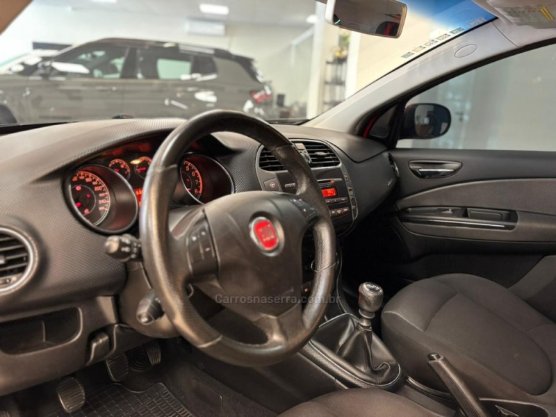 BRAVO 1.8 ESSENCE 16V FLEX 4P MANUAL - 2014 - CARLOS BARBOSA