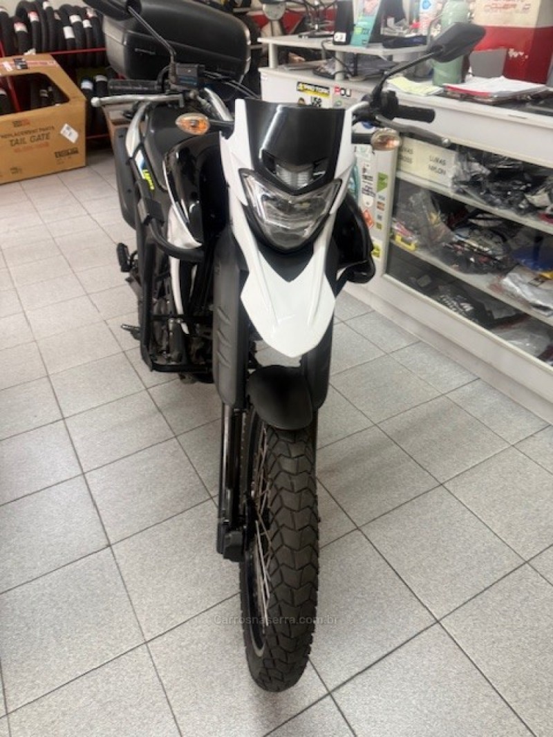 XTZ 250 LANDER - 2020 - GARIBALDI